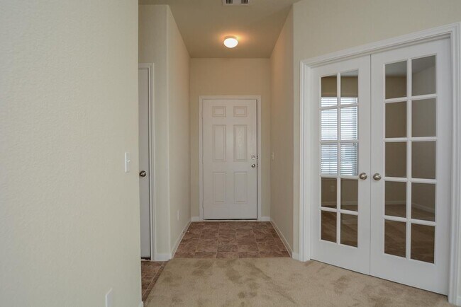 Building Photo - 15839 Winter Cypress Way