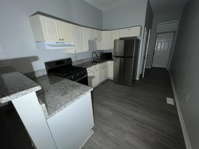 Photo - 2300 McCulloh St Apartment