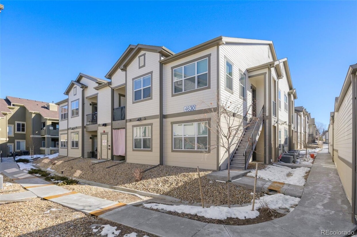 Primary Photo - RENT Special: $500 off of the rent for May...