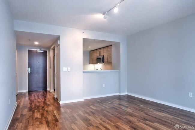 Foto del edificio - 555 4th St
