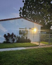 Building Photo - 1170 Plover Ave