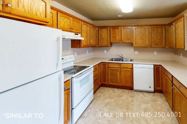 Building Photo - Spacious 2 Bed Apartment in Brandon
