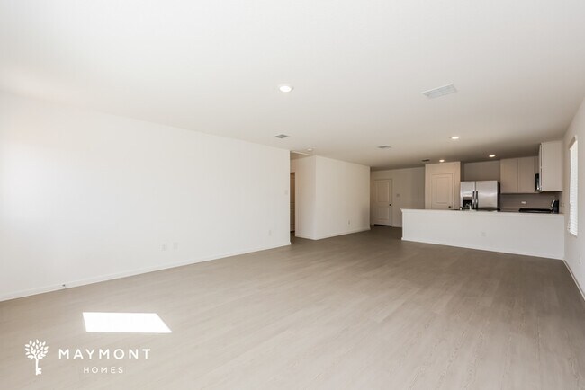 Foto del edificio - 1047 Neyland Dr