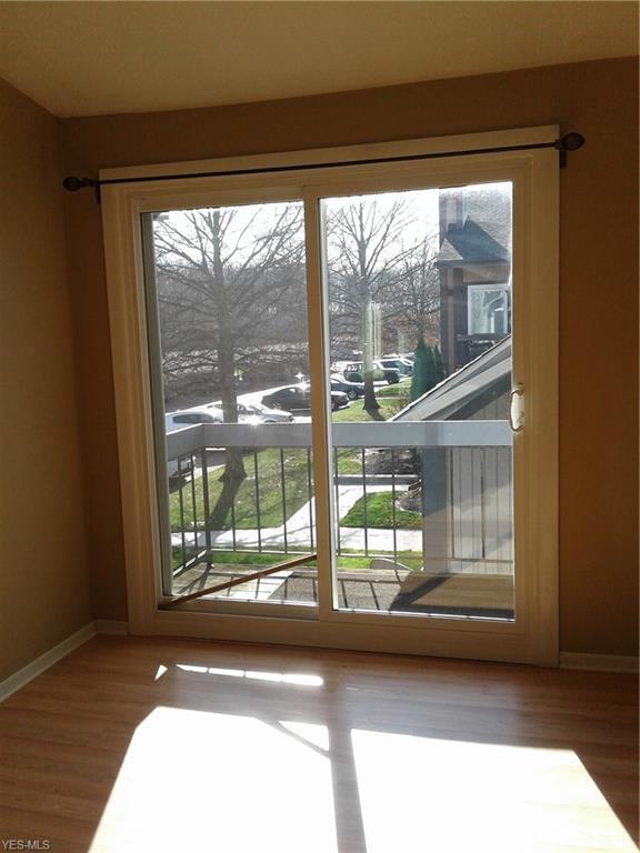 Foto del edificio - 9024 Portage Pointe Dr