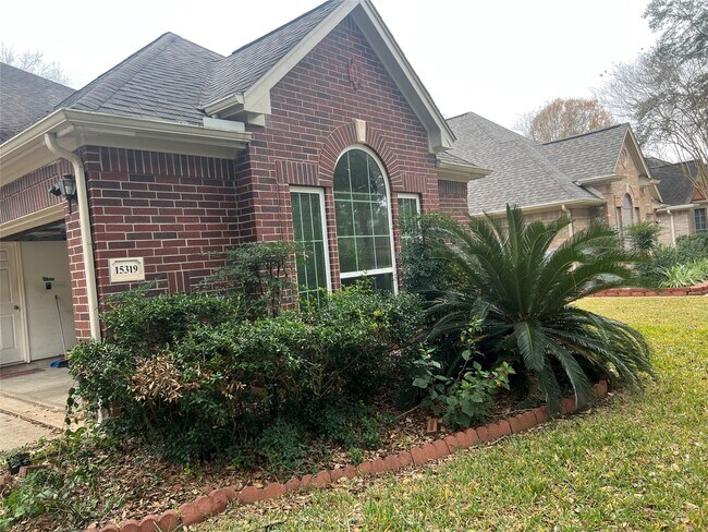 Foto del edificio - 15319 Truslow Point Ln