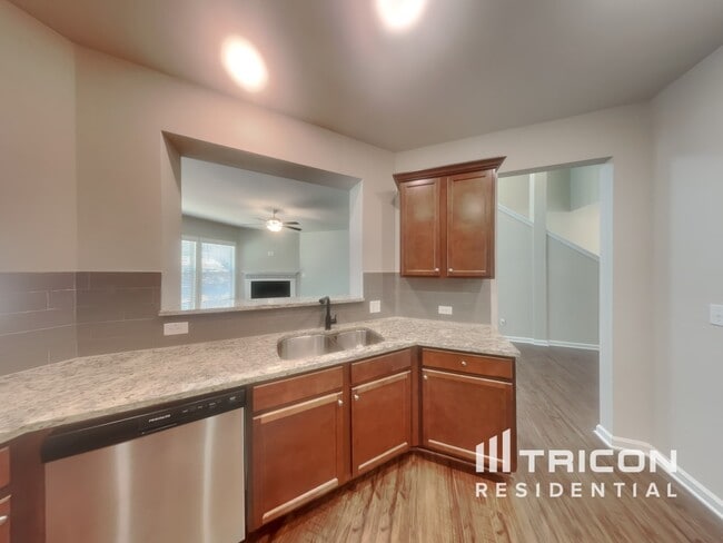 Building Photo - 3113 Baylor Cir