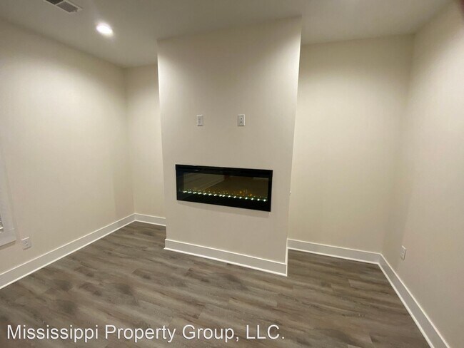 Building Photo - 3 br, 3.5 bath House - 33 Breckenridge Cove