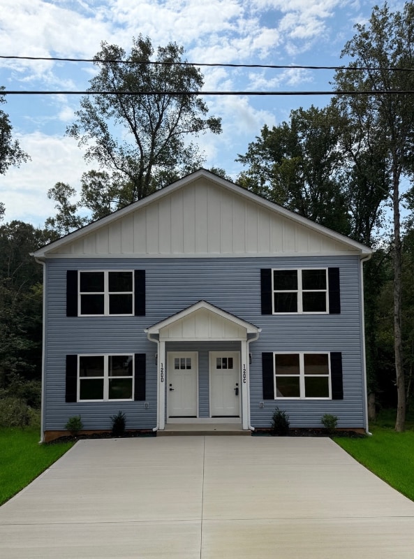 Primary Photo - 120 Brookmeade Dr