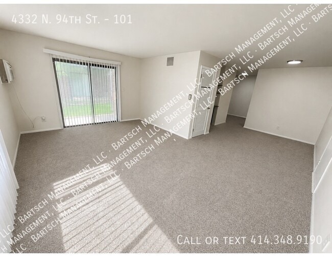 Building Photo - 4332 N 94th St