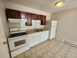 Building Photo - 2 Arena Ln