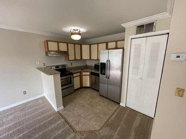 Foto del edificio - 1Bd/1BA Condo in Walden Palms near Millenia!