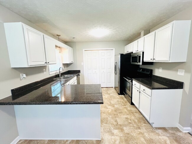 Kitchen - 11790 Pocahontas TR