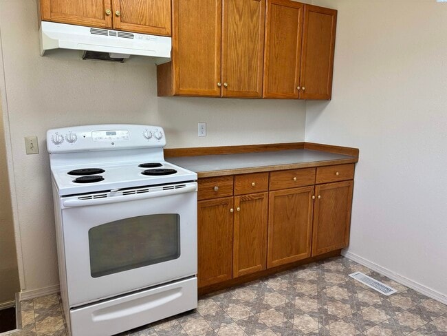 Building Photo - 314 Craighill Ave