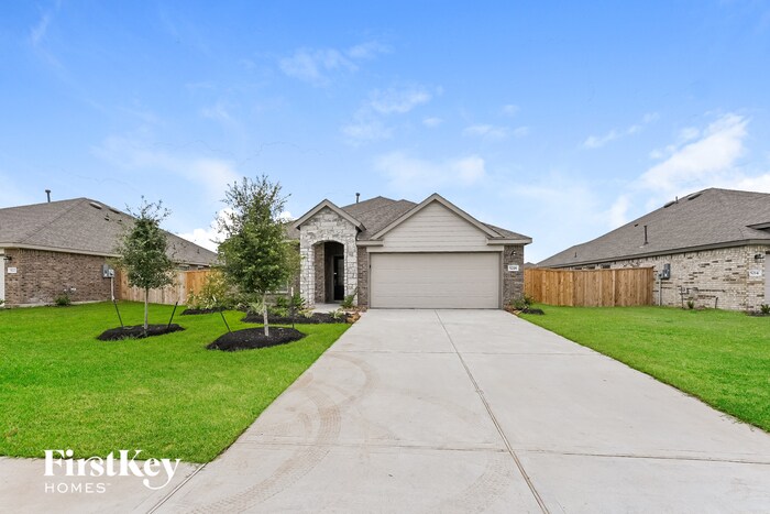 Foto principal - 5218 Eagleton Dr