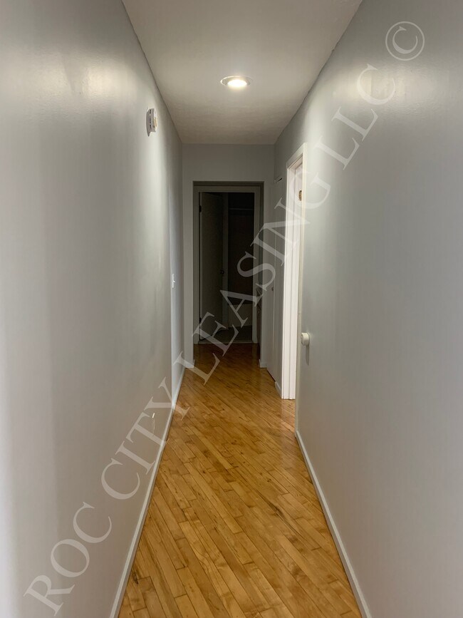 Foto del edificio - 214-216-216 Andrews St