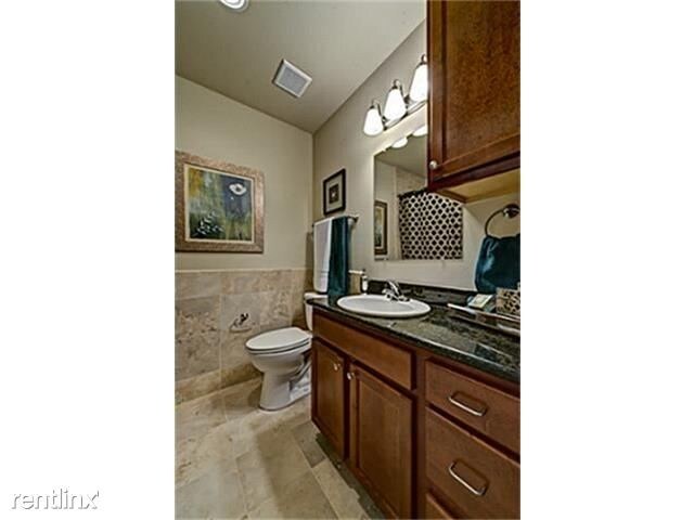 Foto del edificio - 4815 Bradford Dr