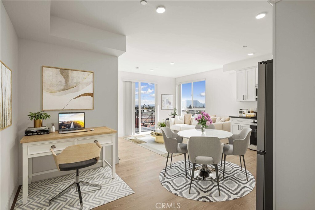 Foto principal - 11714 Archwood St