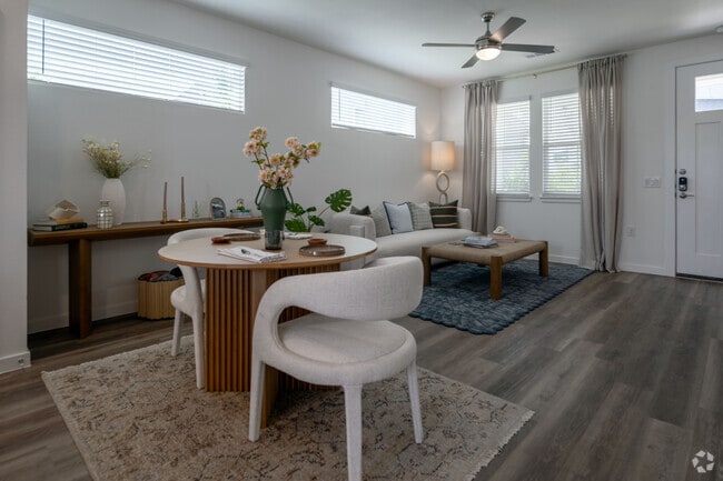 2BR, 2.5BA - 1,239SF - B3 - Living Room - YardHomes® Hero Way
