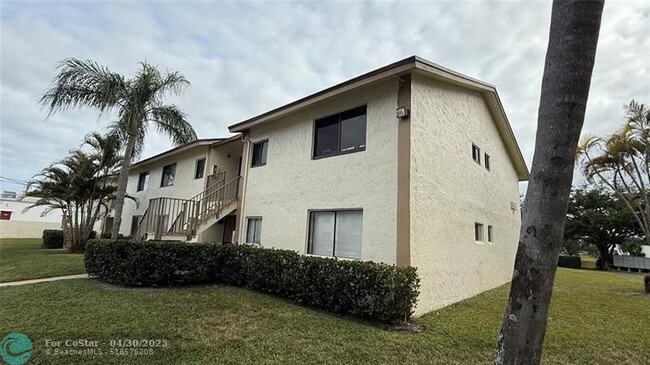 Foto del edificio - 110 NW 60th Ave