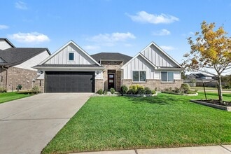 Building Photo - 3839 Hordley Ter Trl