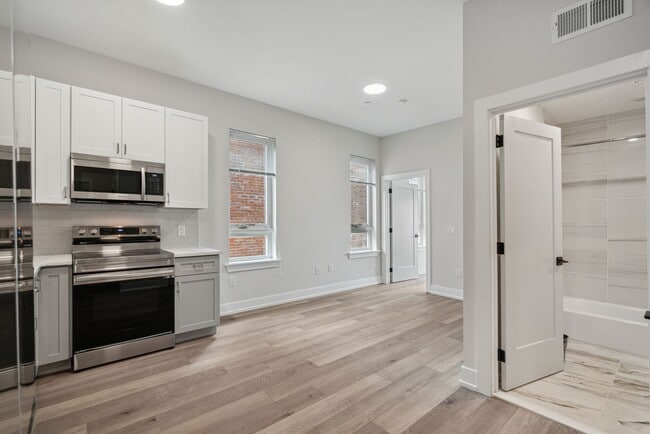 Interior Photo - The Dally