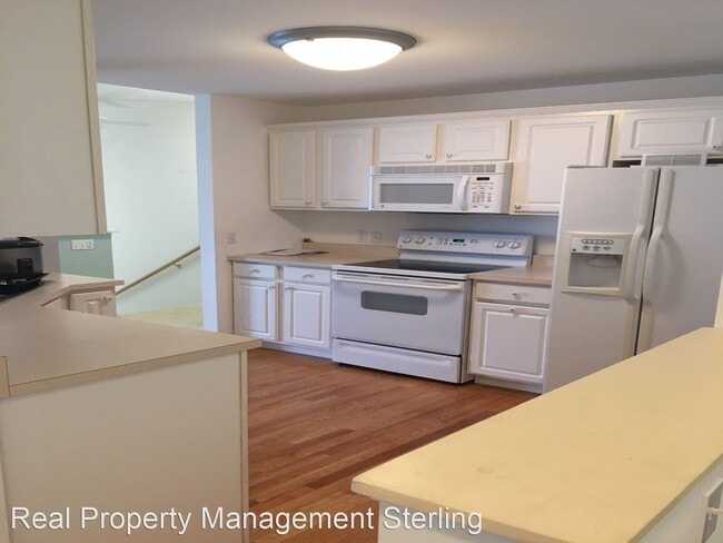 Building Photo - 2 br, 2 bath House - 67 Pearl Street  Unit 5