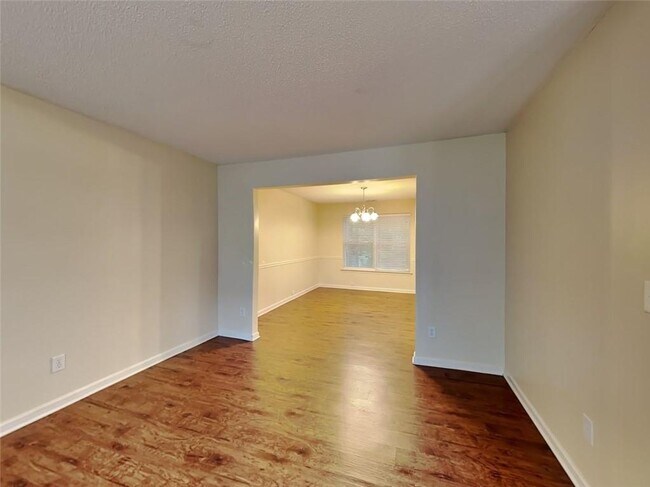 Foto del edificio - 801 Witherspoon Ct