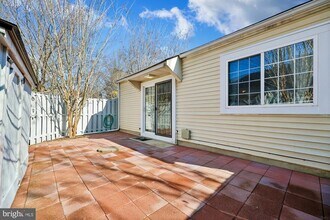 Building Photo - 11407 Herefordshire Way