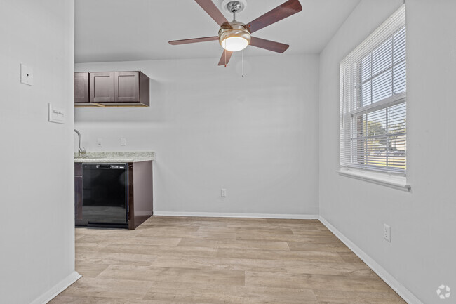 Unidad 2BR - Hampton Creek Apartments