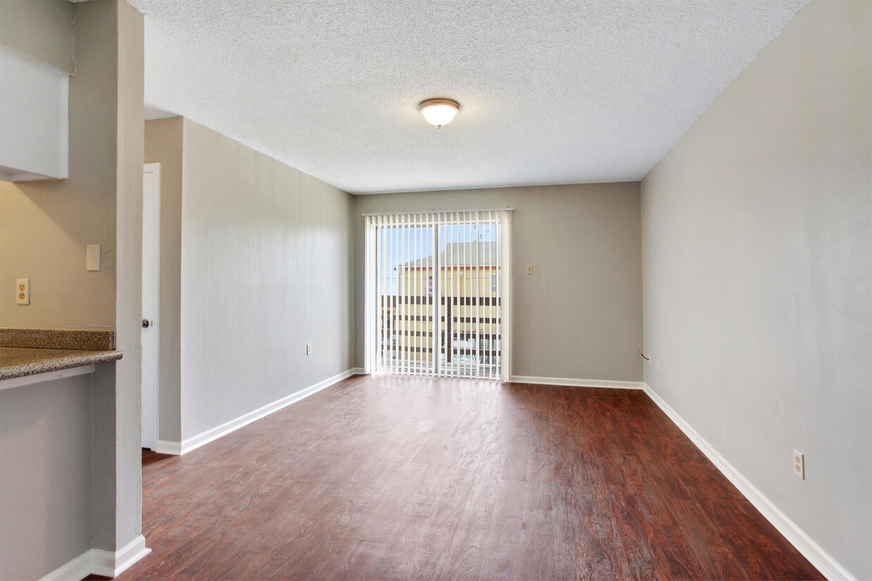 718 Central Ave Unit 301, Jefferson, LA 70121 Room for Rent in Jefferson, LA