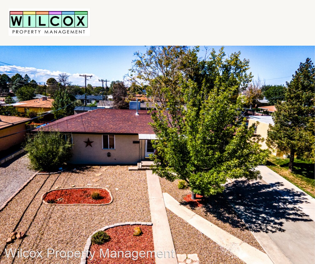 3 br, 2 bath House 2009 Lynwood Drive House Rental in Farmington, NM