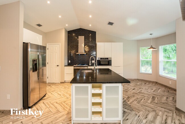 Building Photo - 2239 Amnesty Dr