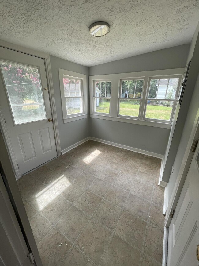 Foto del edificio - 315 Woodland St