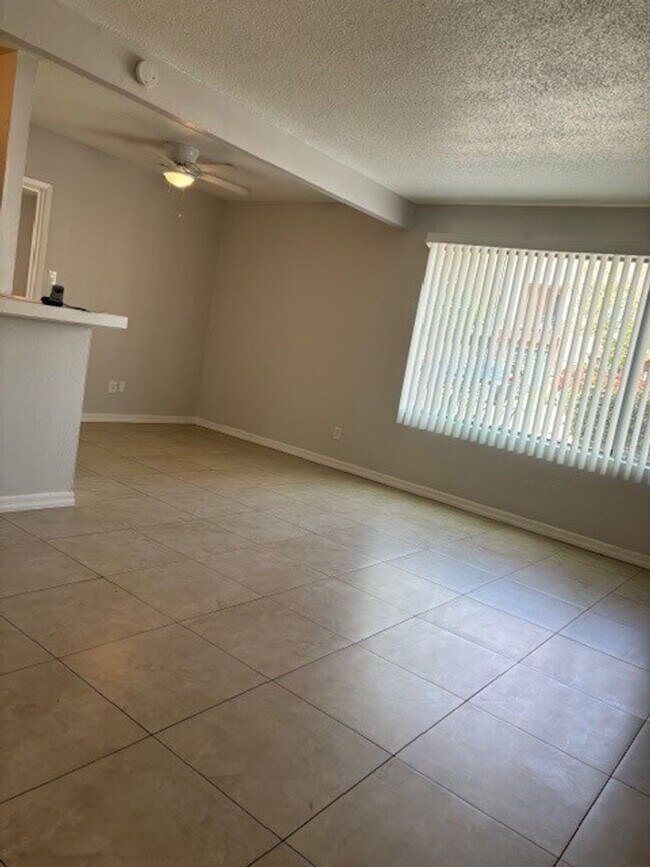 Foto del edificio - One bedroom, One bath in Scottsdale