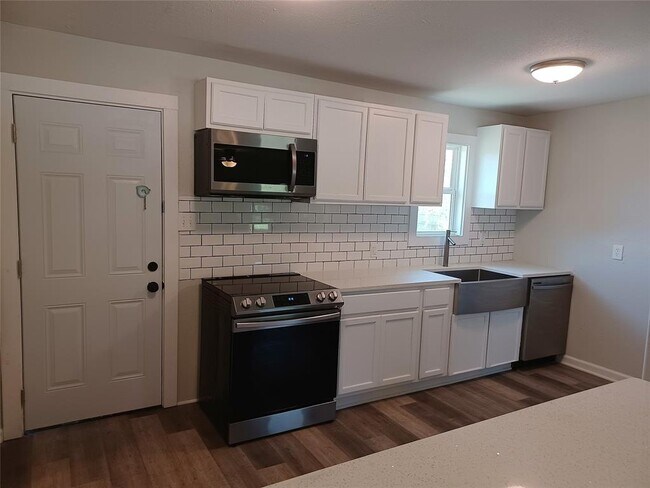 Foto del edificio - 1801 Sayle St