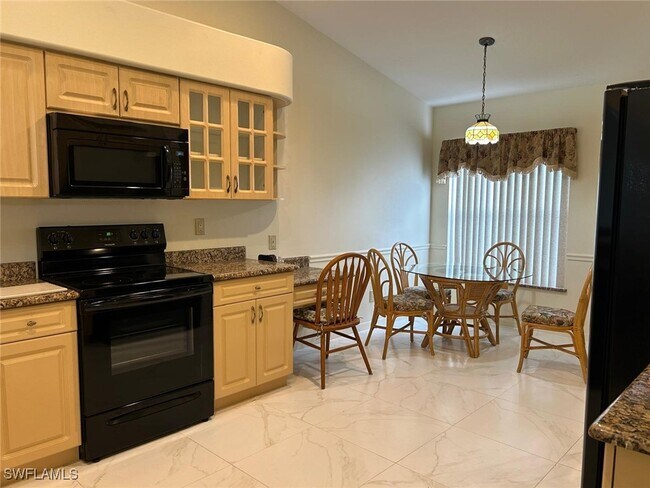 Foto del edificio - 8220 Ibis Cove Cir