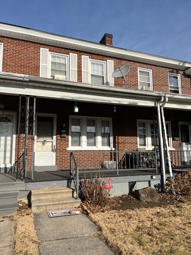 2039 Liberty St, Allentown, PA 18104 House Rental in Allentown, PA