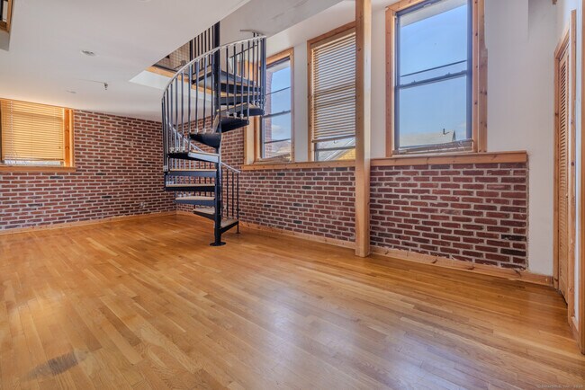 Foto del edificio - 325 Myrtle Ave