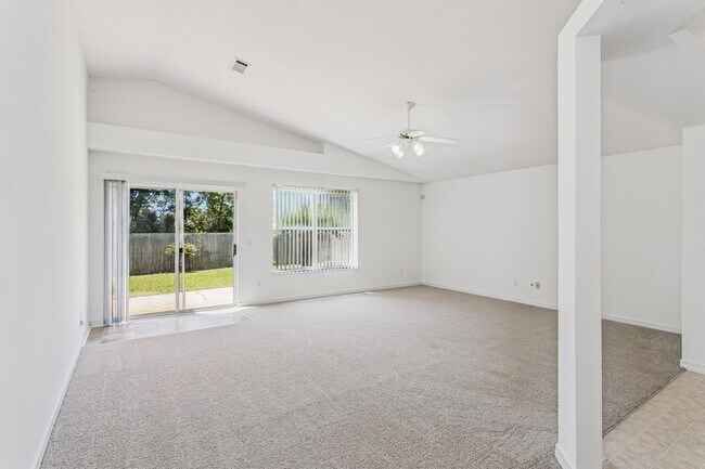 Foto del edificio - 9523 Parker Pl Dr