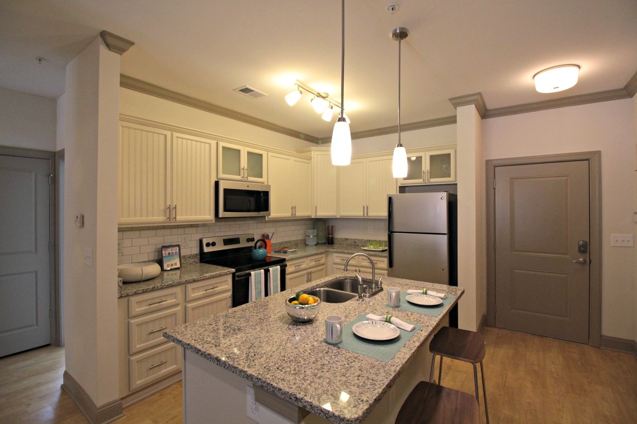 Hawthorne at Weaverville Apartments Weaverville, NC