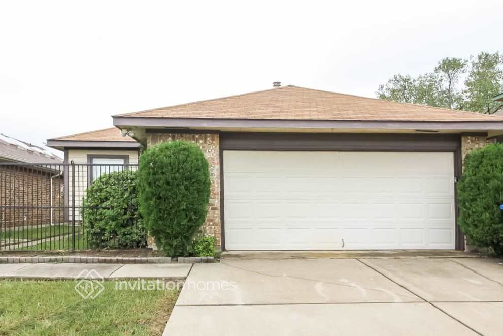 Foto principal - 3703 Clover Hill Ln