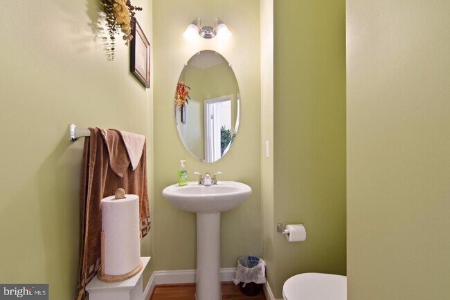 Foto del edificio - 2613 Glenriver Way