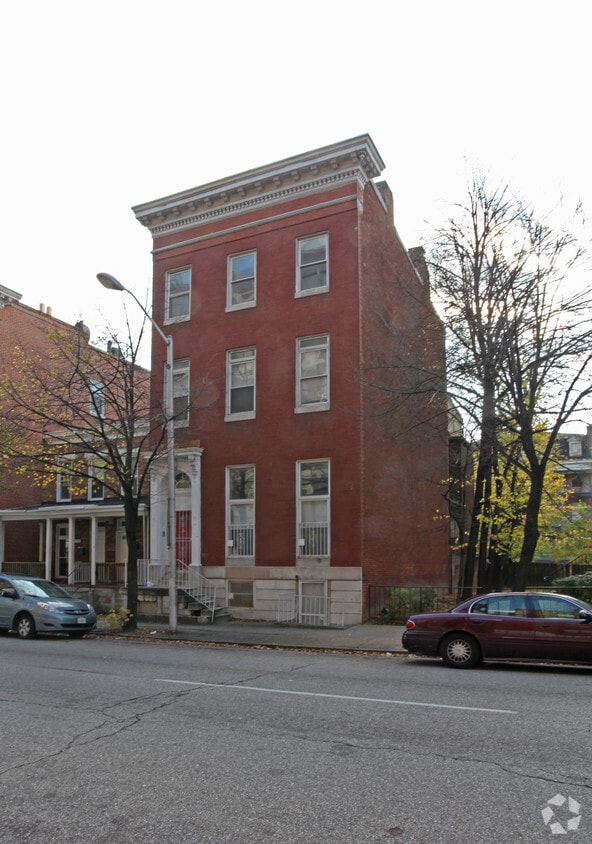 Building Photo - 1308 McCulloh St