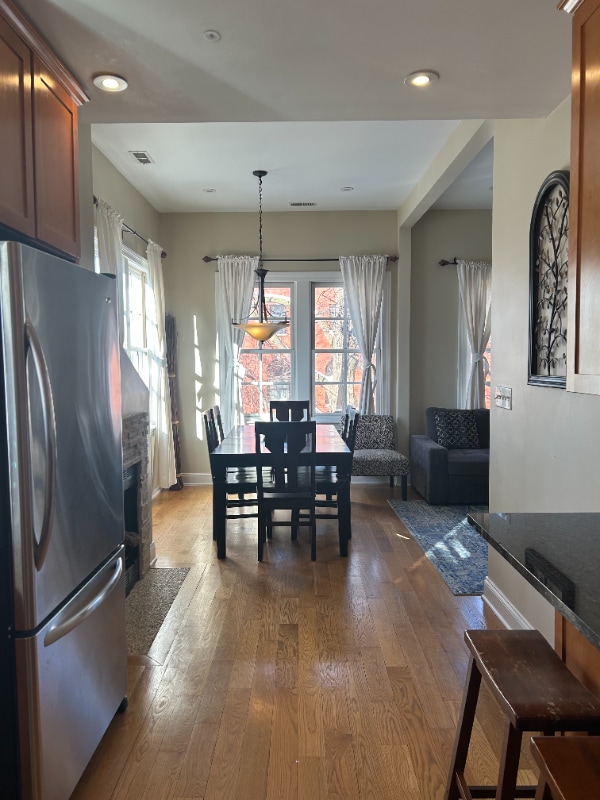 Photo - 403 W Eugenie St Apartment