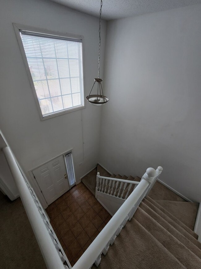 Building Photo - Dunwoody Townhomes