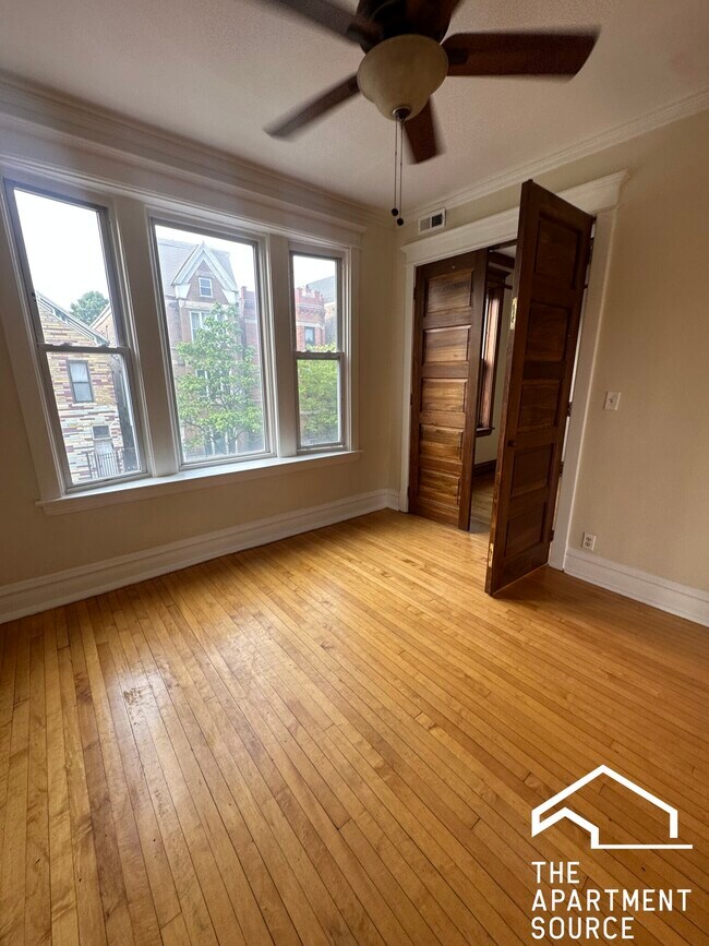 Foto del edificio - 2241 W 21st St