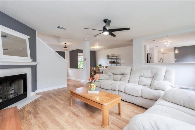 Foto del edificio - 20805 Jumpers Delight Ln