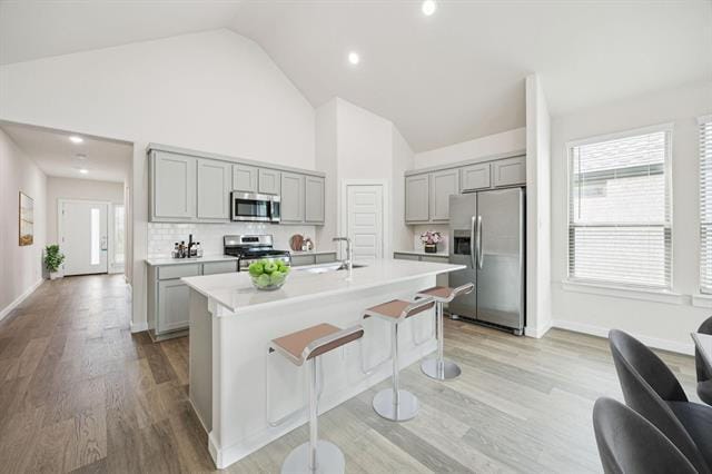 Building Photo - 646 Briar Dr