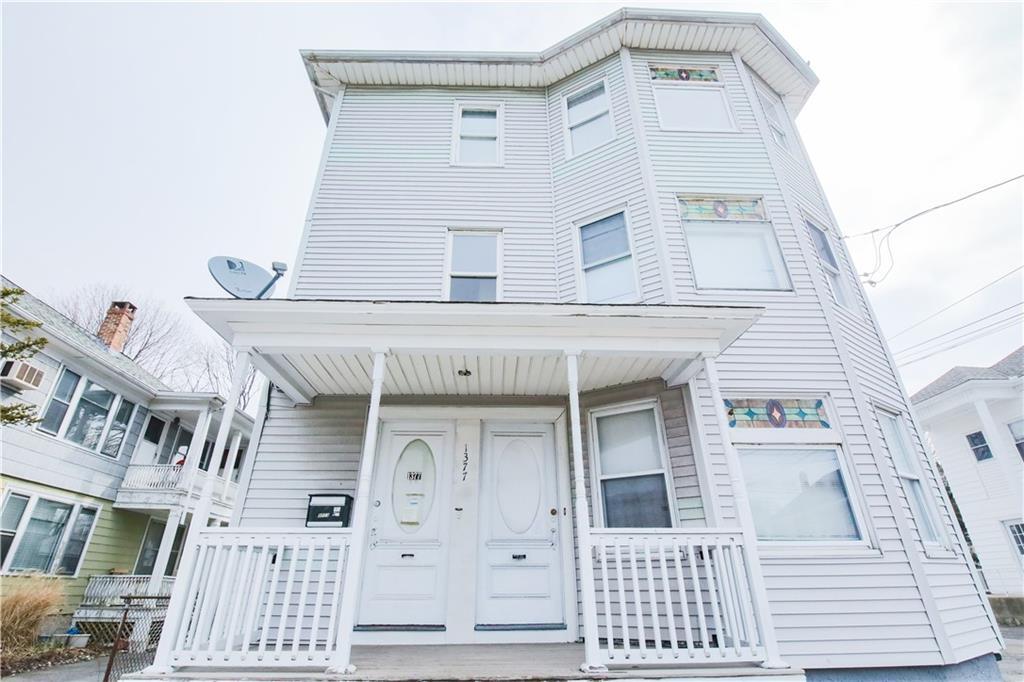 Primary Photo - 1375 Newport Ave