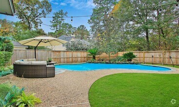 Building Photo - 98 N Cochrans Green Cir